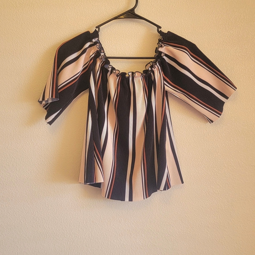 Striped Off-Shoulder Women's Top, Sm, Black And Cream